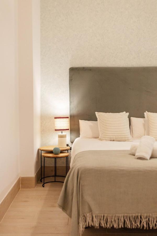 Minty Stay - Las Setas Seville Luaran gambar