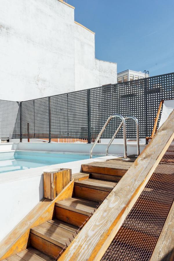 Minty Stay - Las Setas Seville Luaran gambar