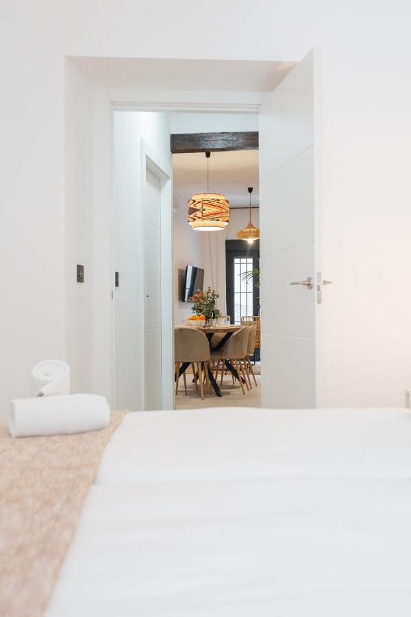 Minty Stay - Las Setas Seville Luaran gambar